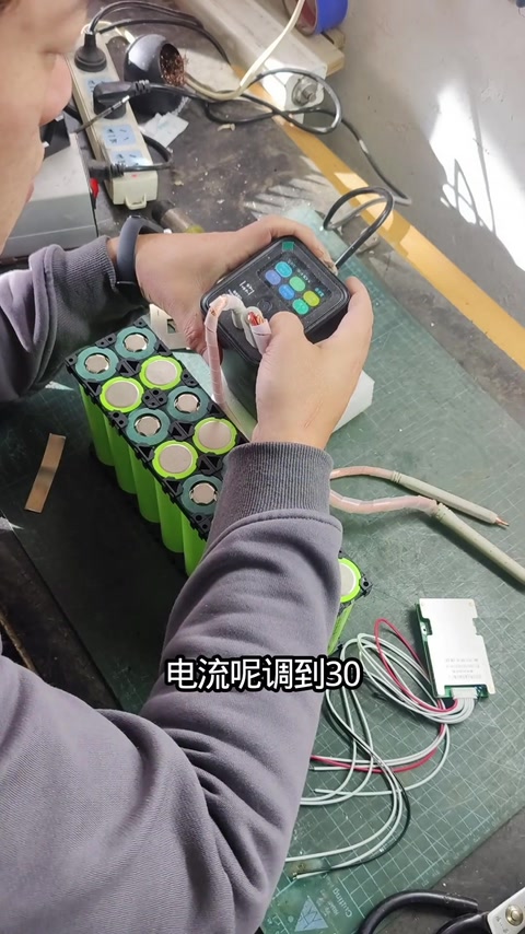 UF20B 30 档 · 01:03