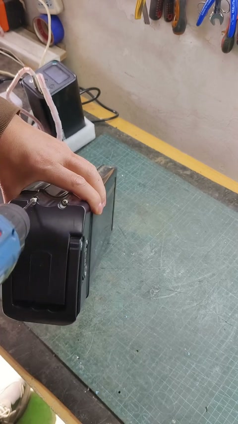 48伏锂电池更换电芯维修