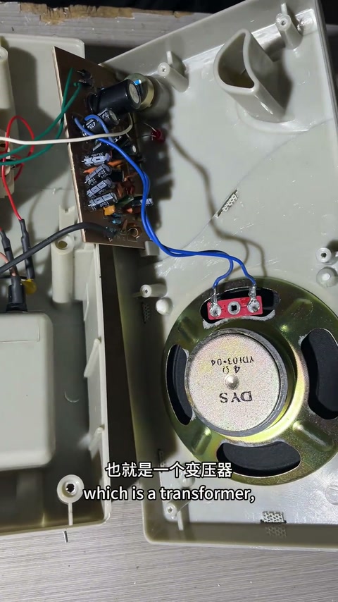 第36集 | 不到1块买的蓝牙音响改造后效果惊艳！ 从废品站找来的废品音响改造成为无线蓝牙音响，效果居然如此惊喜