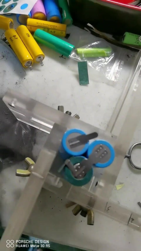 Soldadura por puntos en su sitio · 01:44