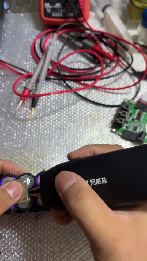 Soldadura por puntos con H2 · 00:29