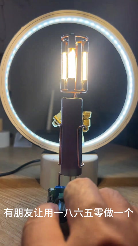18650 小夜灯成品 · 00:02