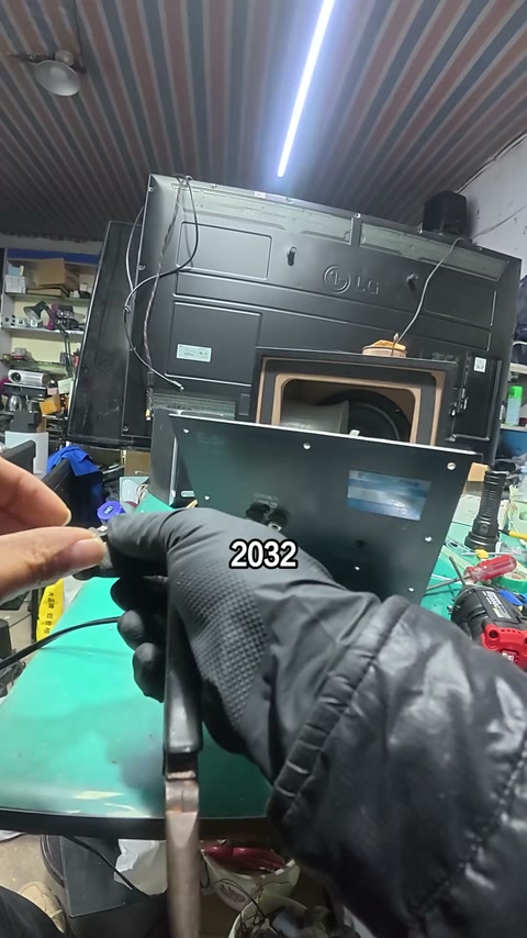 第一人称带你沉浸式体验修家电师傅的一天